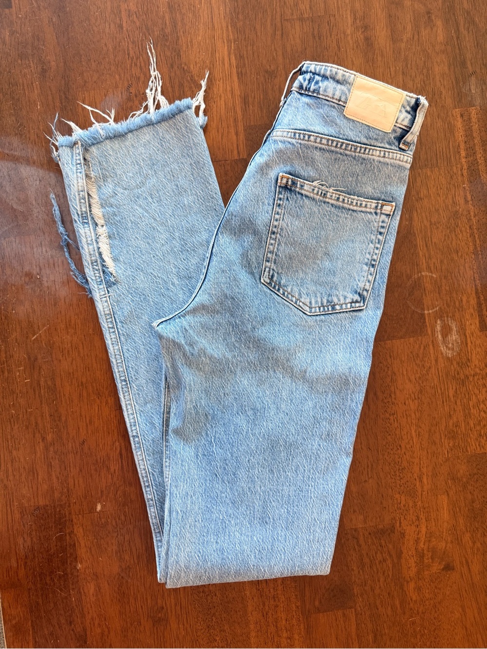 Zara Light Blue High-Rise Flare Jeans with Side Slit & Distressed Raw Hem Size 4 - Picture 7 of 11